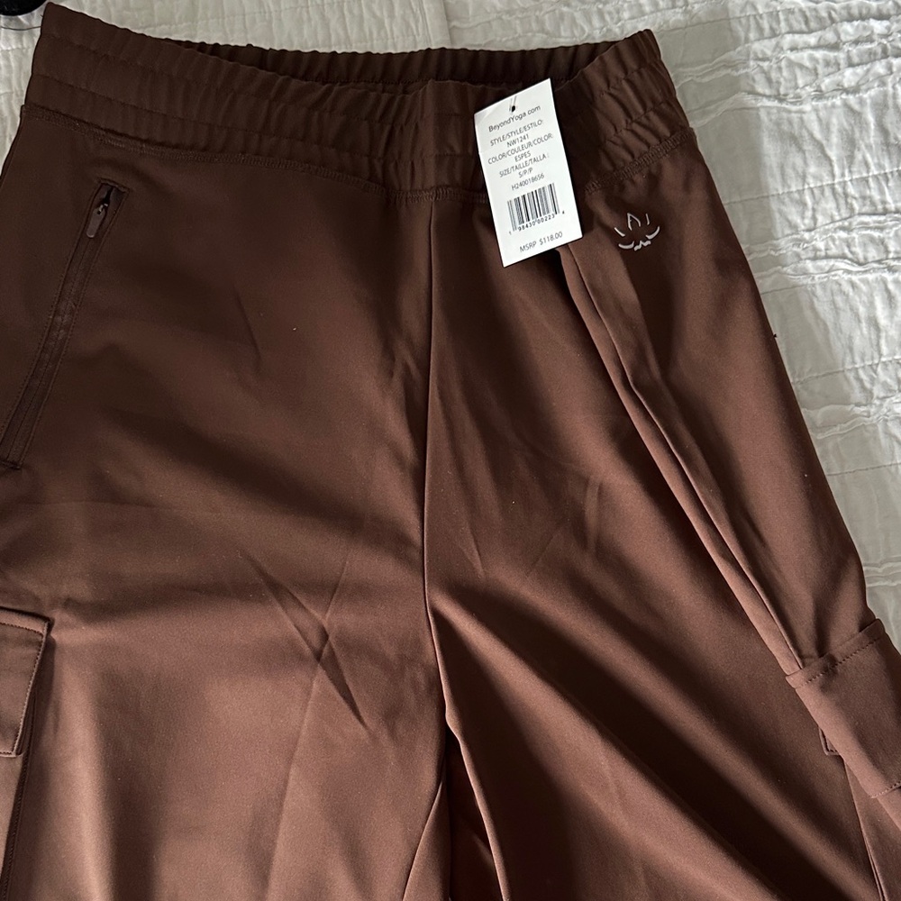 Beyond Yoga Chocolate Brown Pants